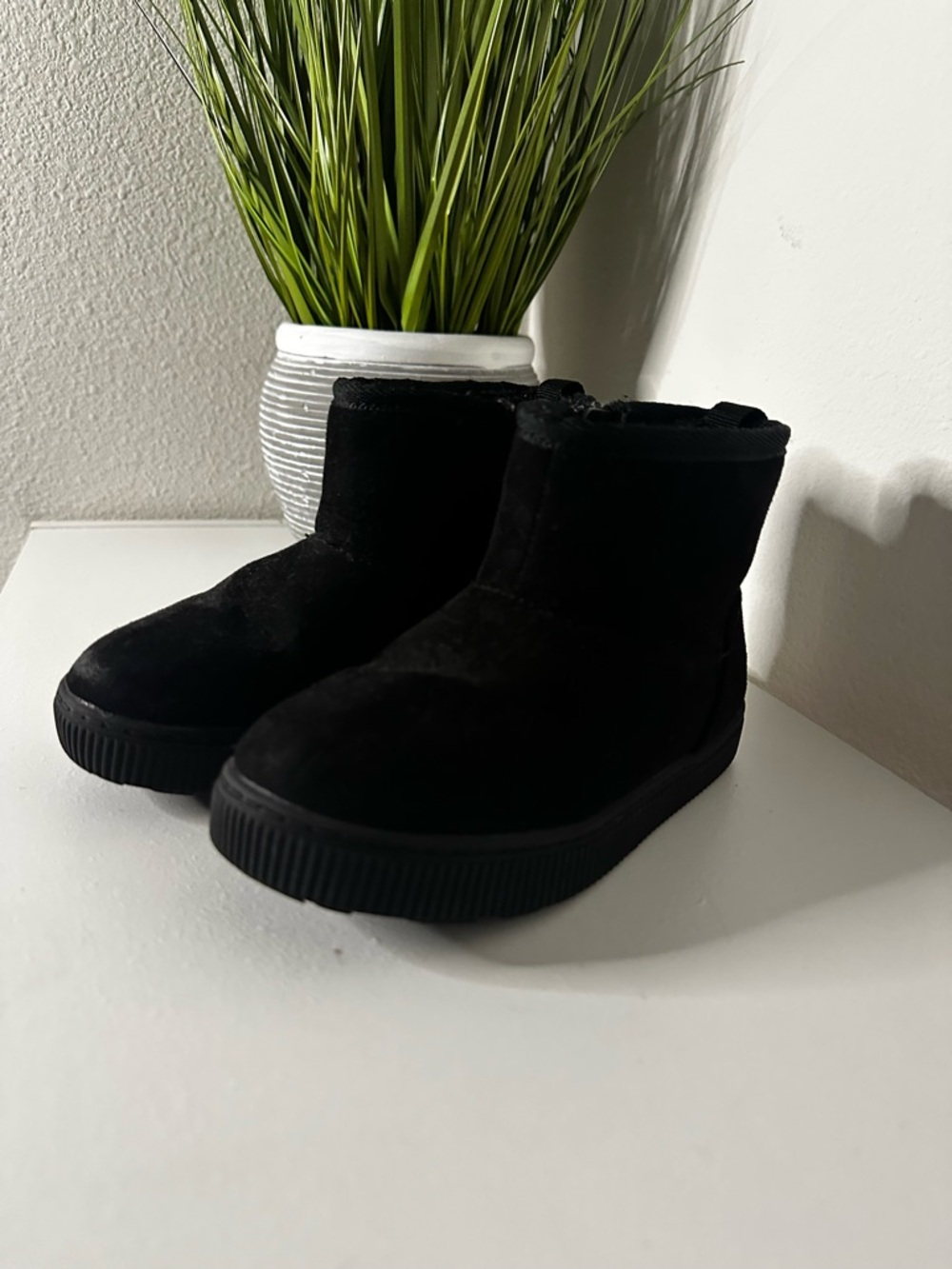 Cat & Jack Black Kids Faux-Suede Ankle Boots